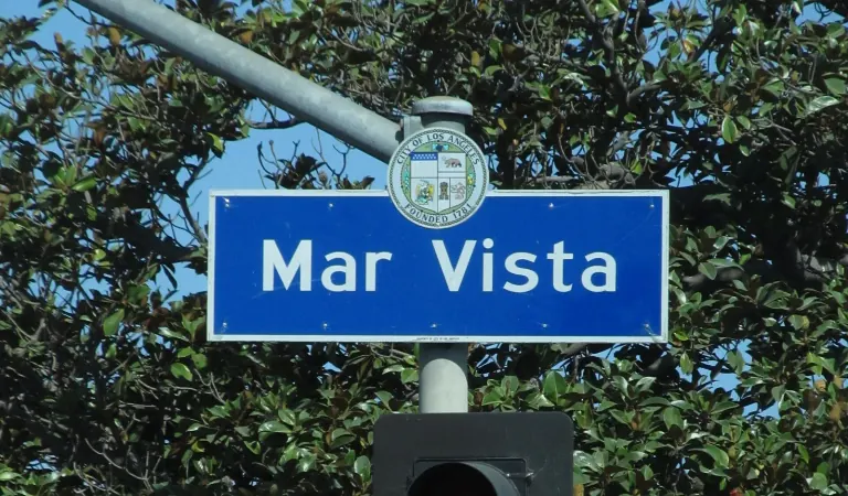 Mar Vista neighborhood sign at Rose Avenue and Walgrove Avenue.